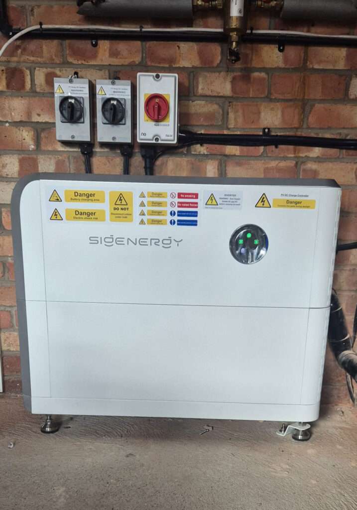 Sigenergy inverter and battery storage for residential solar PV system